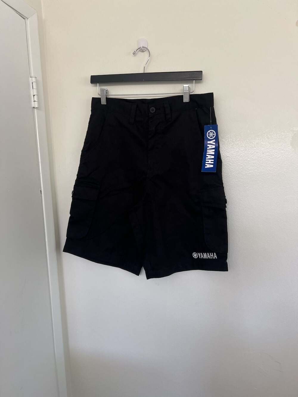 Yamaha black shorts men’s size M